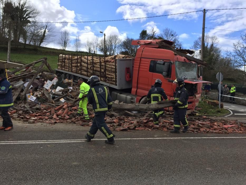 Muere un joven de 27 años arrollado por su propio camión en Piloña