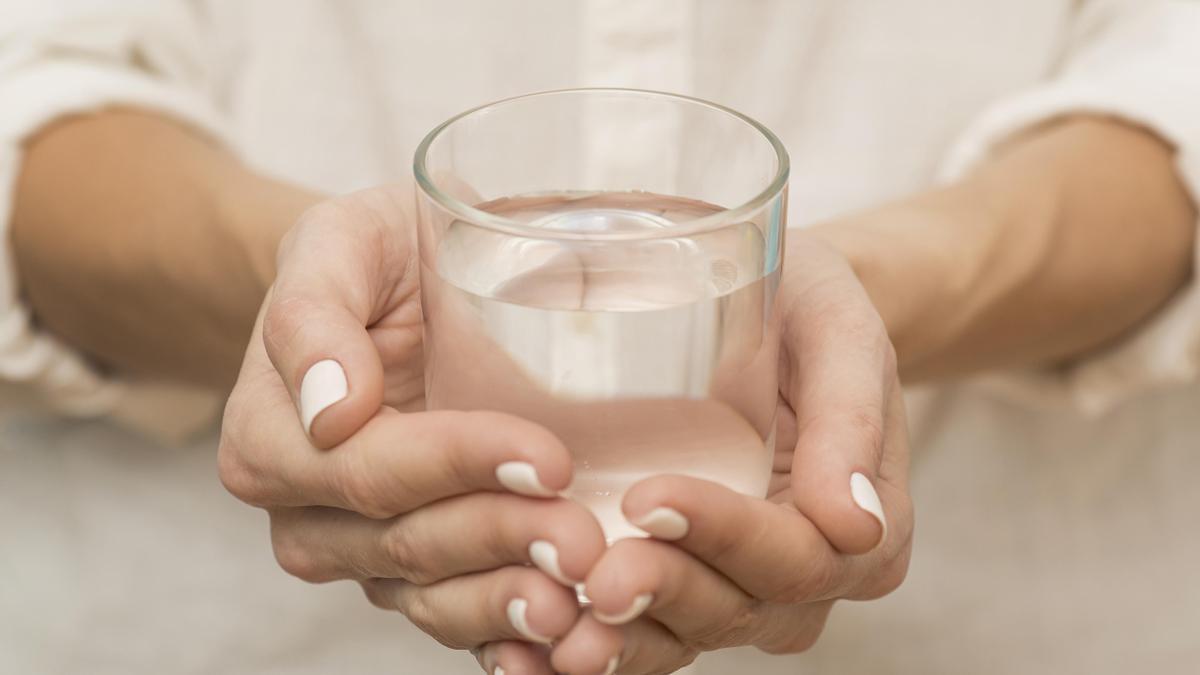 El ritual del vaso de agua: claves para ponerlo en práctica