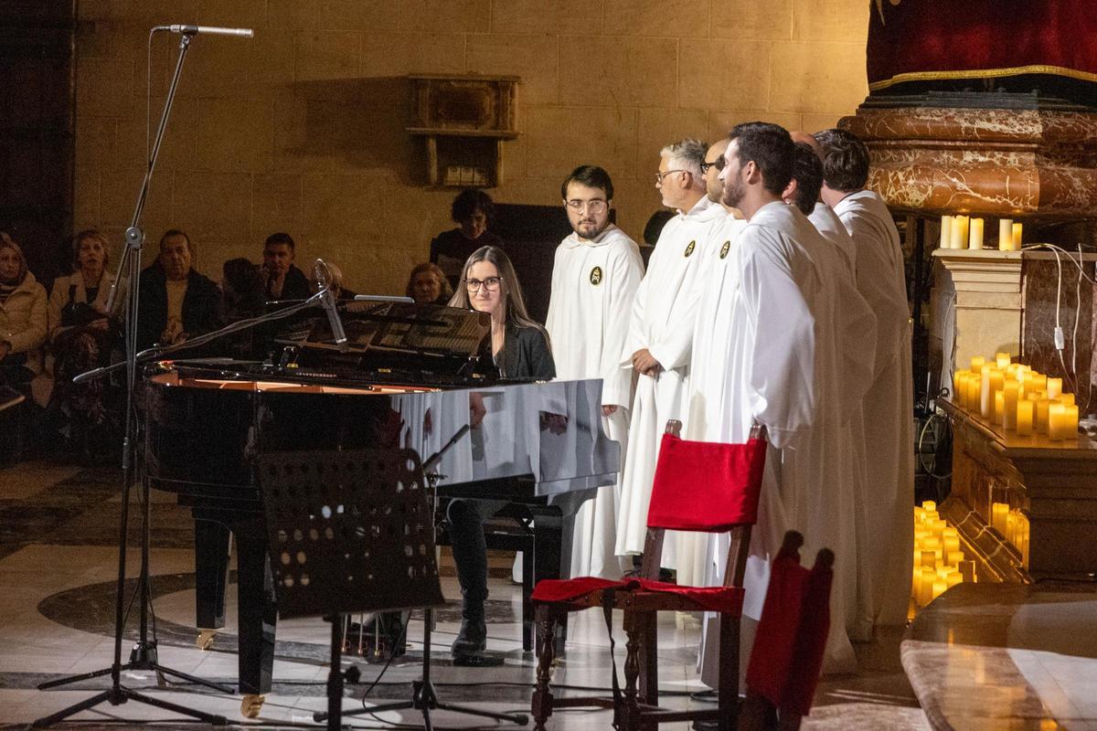 El concierto de Navidad del Misteri, en imágenes