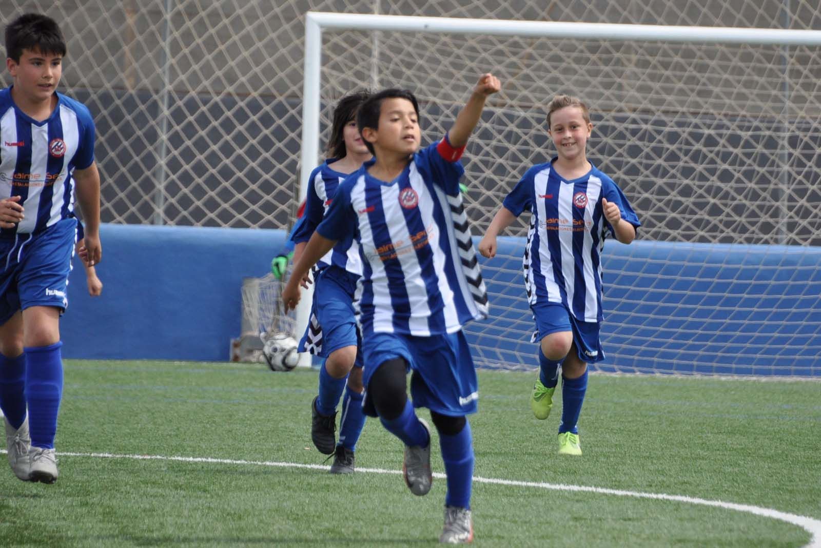 El fútbol base vuelve a sonreír