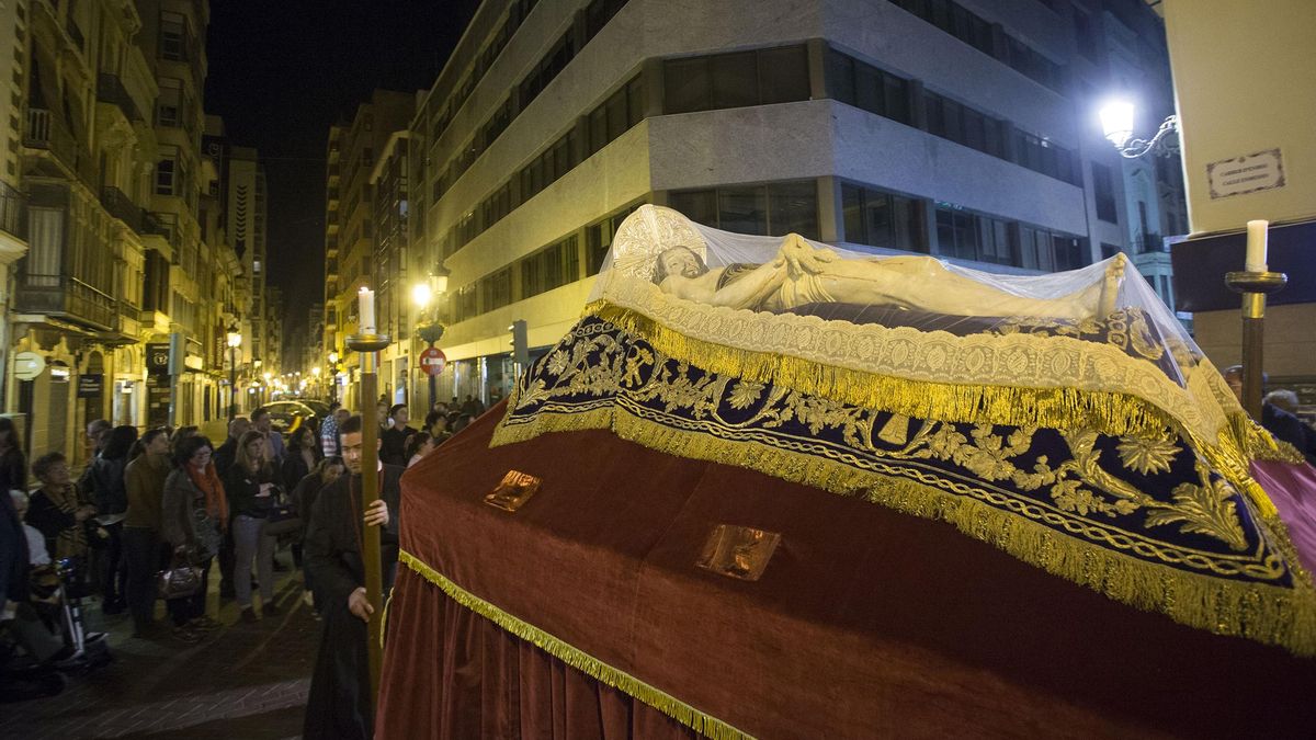 Imagen de archivo de la procesión del Santo Entierro de Castelló.