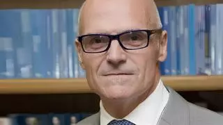 José García Montalvo, experto en vivienda: "Aquí hay miles de tenedores y no tiene sentido hablar de monopolio. La consecuencia de un determinado tipo de políticas llevan a la reducción de la oferta"