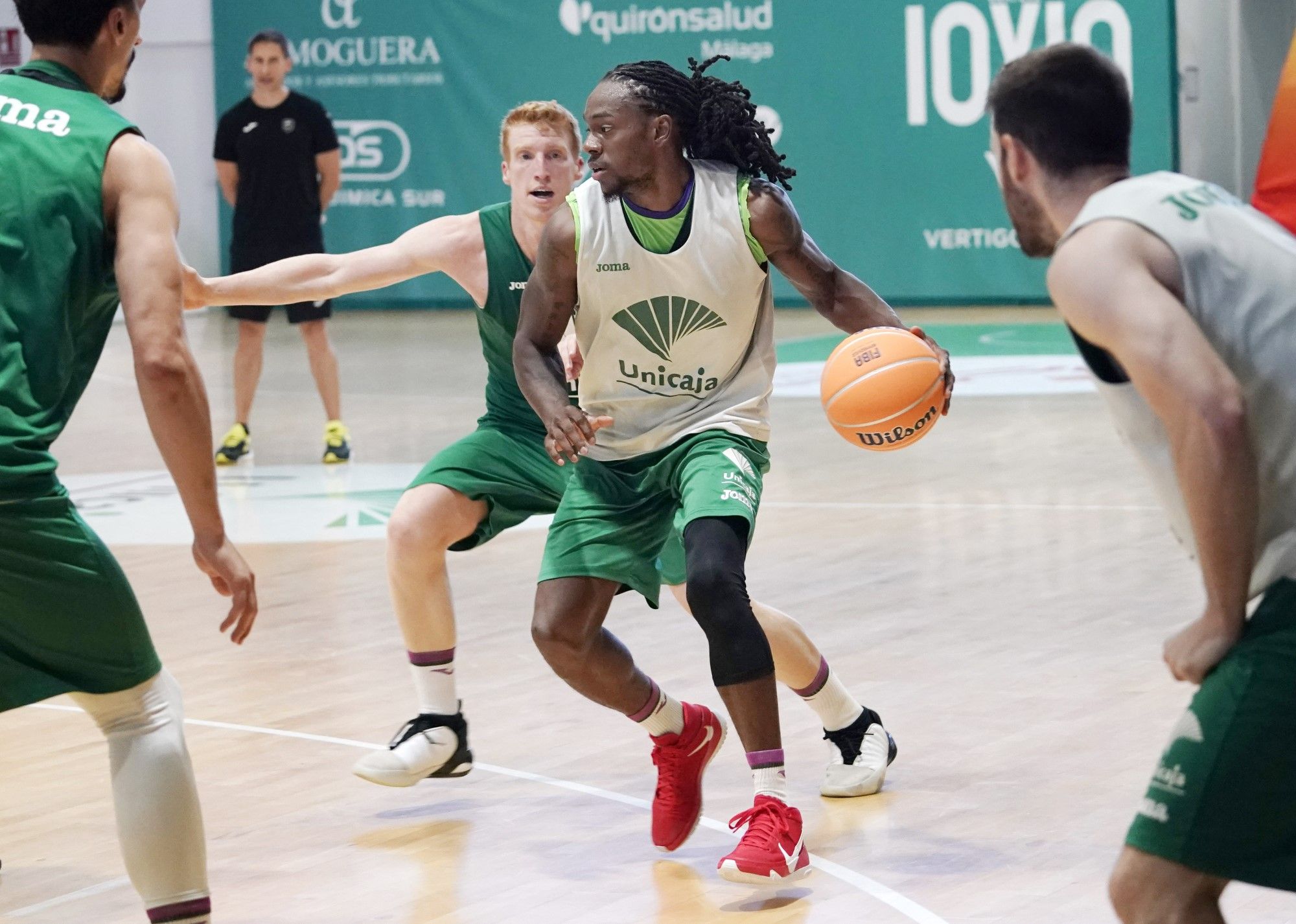 El Unicaja se entrena en Los Guindos a dos días de la Final Four