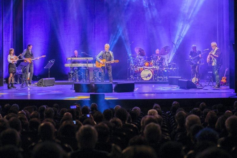 Concierto de Carbonell en el Teatro Principal de Zaragoza