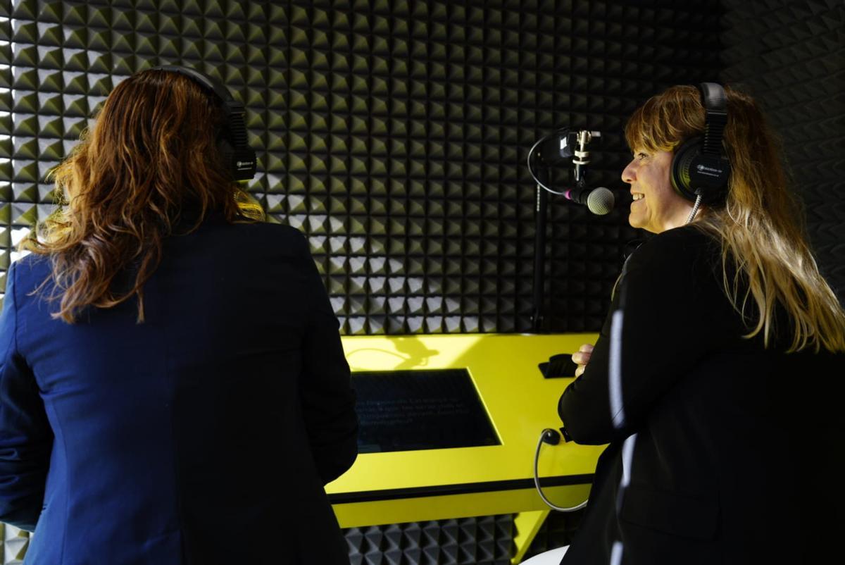 Laura Vilagrà y Natàlia Garriga inauguran el pódcast. Laura Vilagrà y Natàlia Garriga inauguran el pódcast.