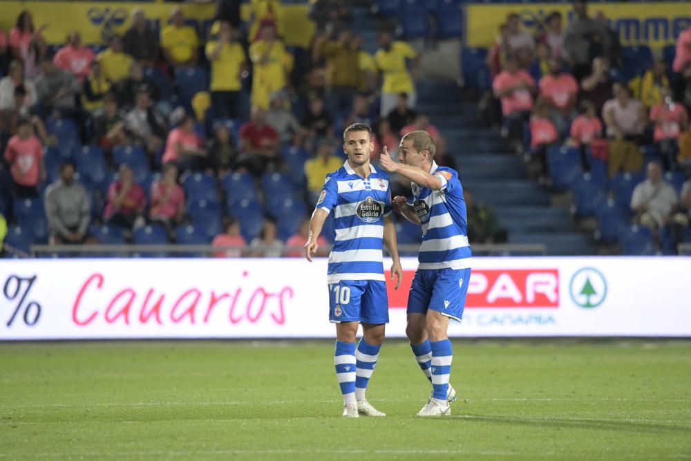 El Dépor se hunde ante la UD Las Palmas.