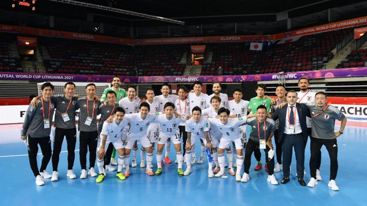 Bruno García, con la selección de Japón durante el Mundial de Lituania 2021