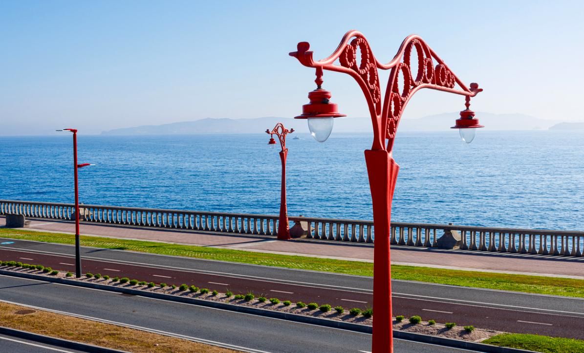 El paseo marítimo más largo de Europa tiene 13 kilómetros y está junto al Atlántico