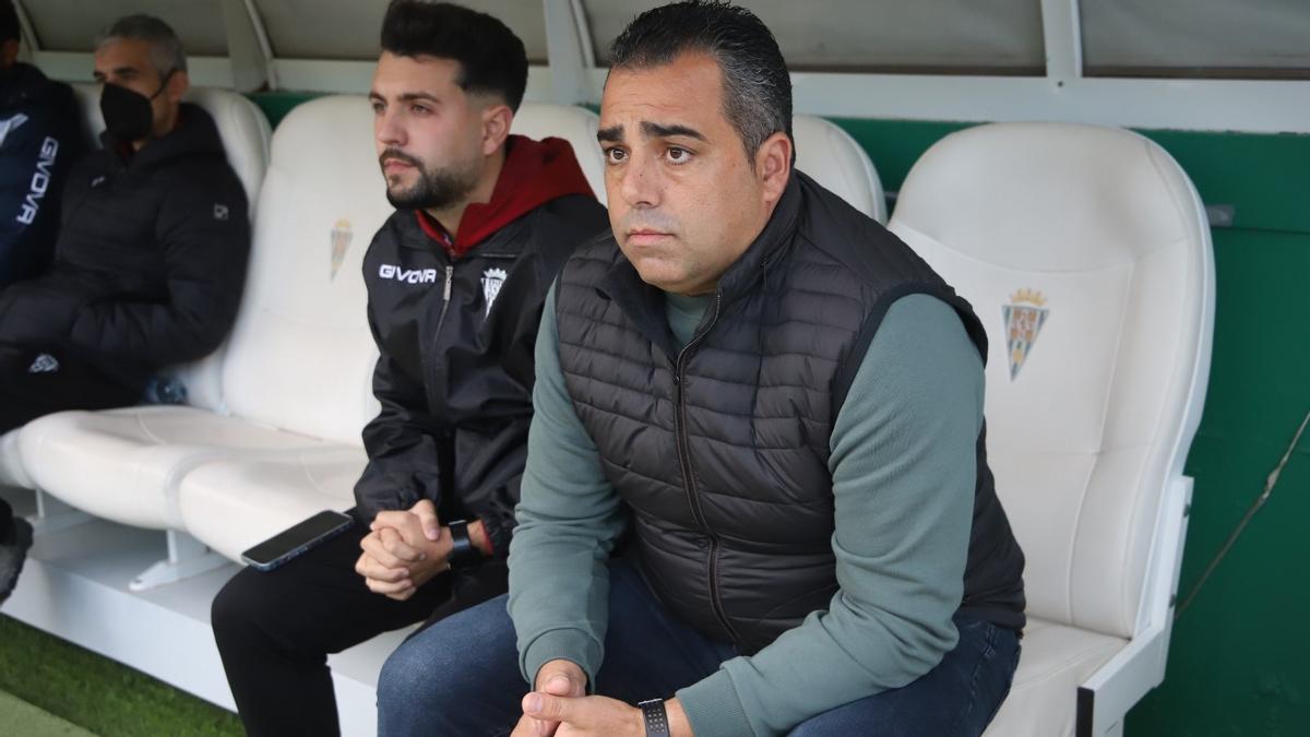 El entrenador del Córdoba CF, Germán Crespo, este domingo, en El Arcángel.