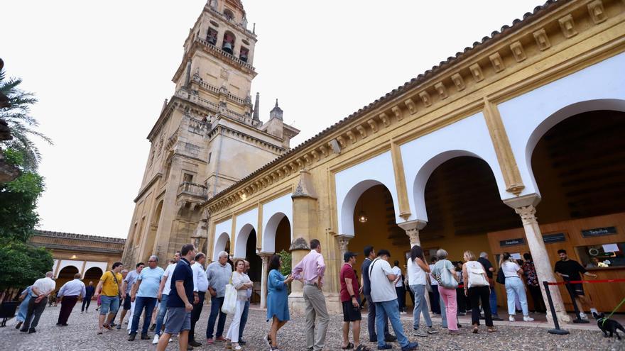 La Mezquita-Catedral recibe más de 5.000 visitas en cinco horas durante la Noche del Patrimonio