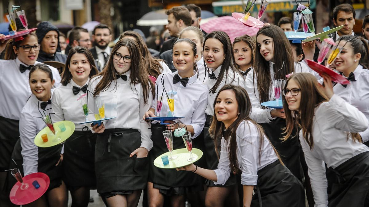 Imagen de archivo del desfile de La Jira de Aspe.