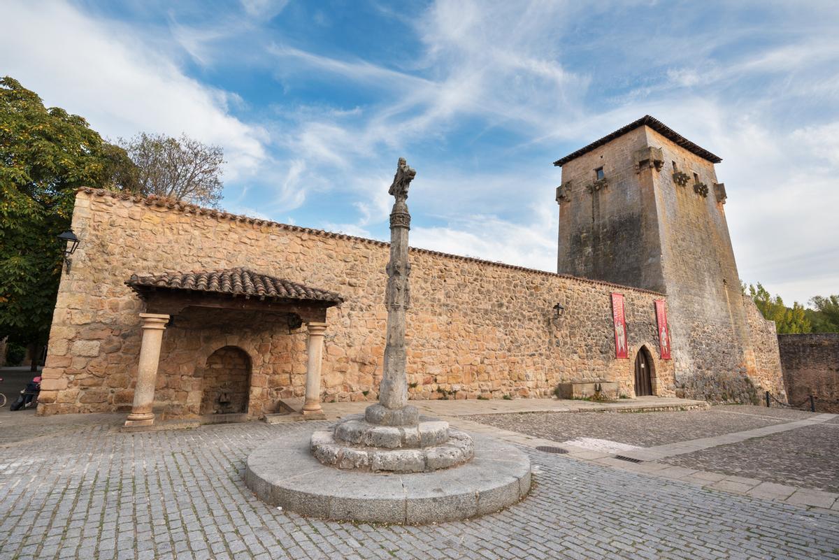 Torreón de Fernán González