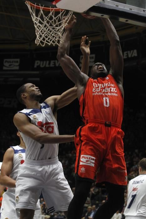 Las mejores imágenes del Valencia Basket - Real Madrid