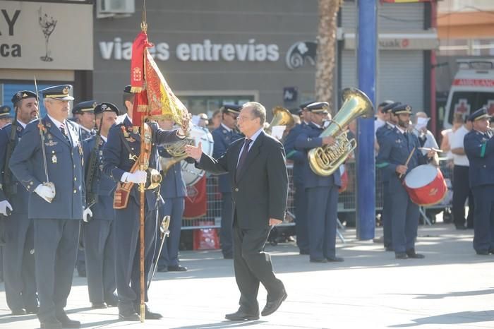 Exhibición de saltos y jura de bandera en Alcantar