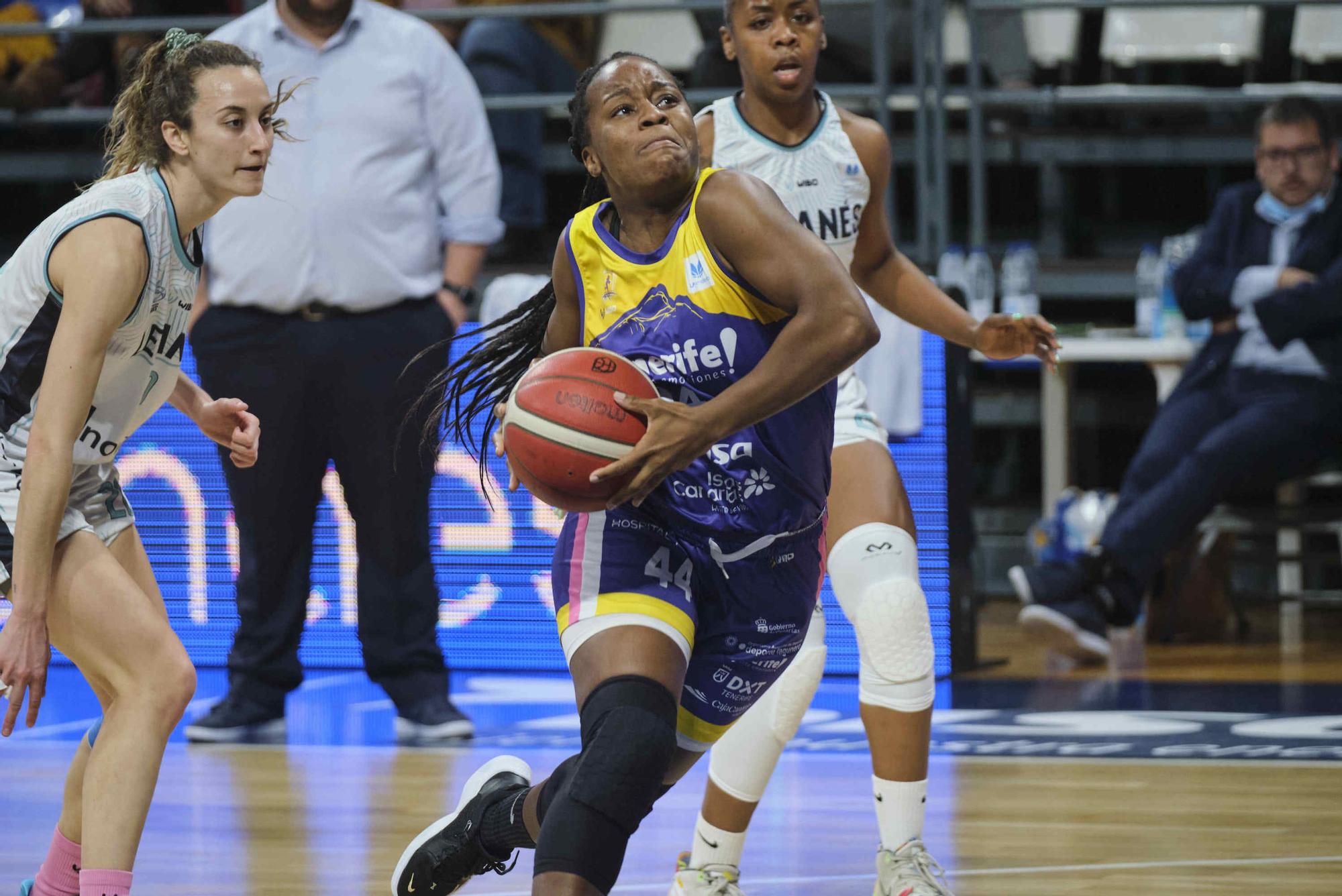 Partido Clarinos Tenerife - Innova Leganés de la Liga Femenina Endesa