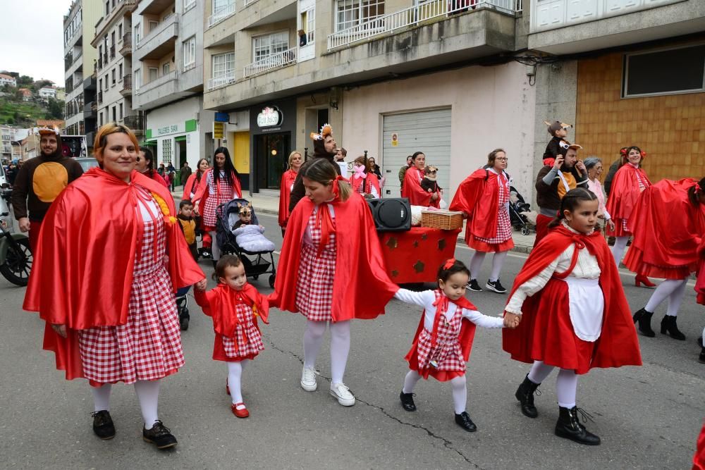 Los participantes en el Enterriño de Bueu.