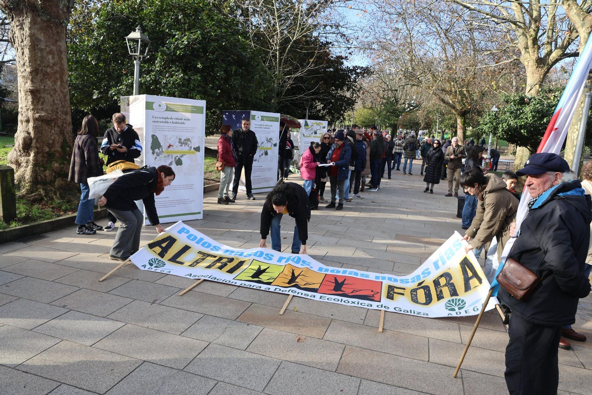 Manifestación en Santiago en contra del proyecto de Altri en Palas de Rei: así está transcurriendo