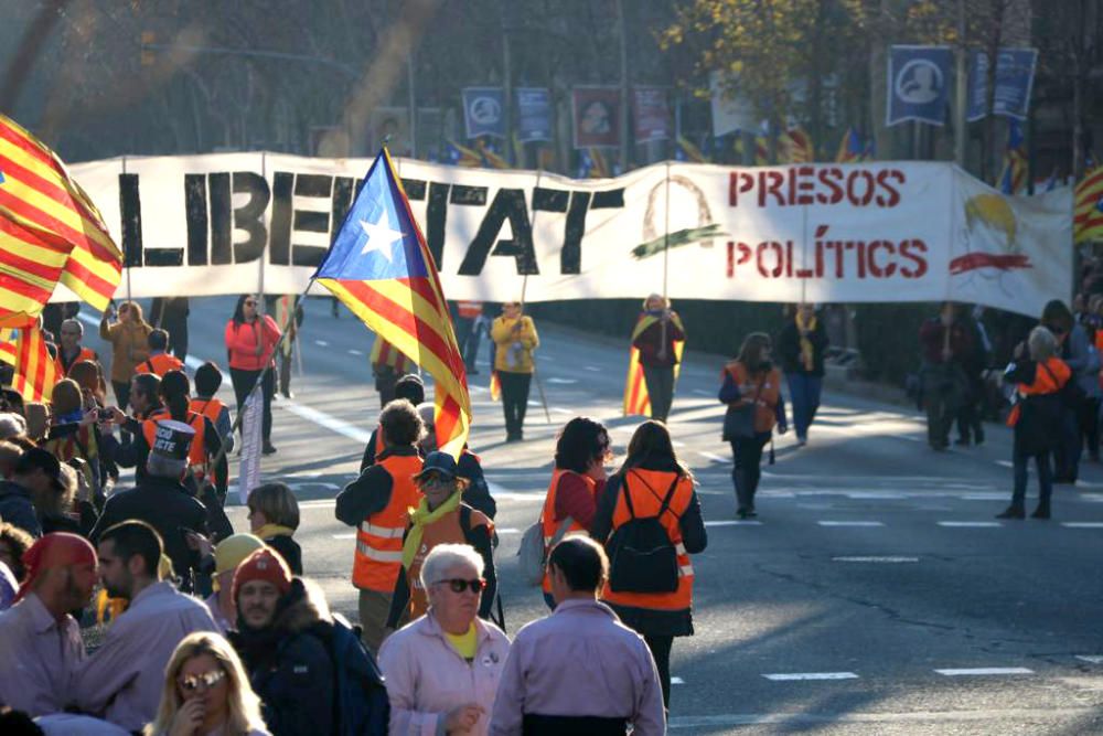 L'independentisme es manifesta a Barcelona en contra del judici del procés