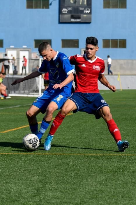 25-01-20  DEPORTES. CAMPOS DE FUTBOL DE LA ZONA DEPORTIVA DEL PARQUE SUR EN  MASPALOMAS. MASPALOMAS. SAN BARTOLOME DE TIRAJANA.  San Fernando de Maspalomas Santos- Veteranos del Pilar (Cadetes).  Fotos: Juan Castro.  | 25/01/2020 | Fotógrafo: Juan Carlos Castro