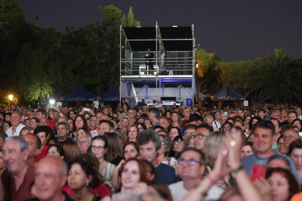 Concierto de la Feria de Julio en los jardines de Viveros.
