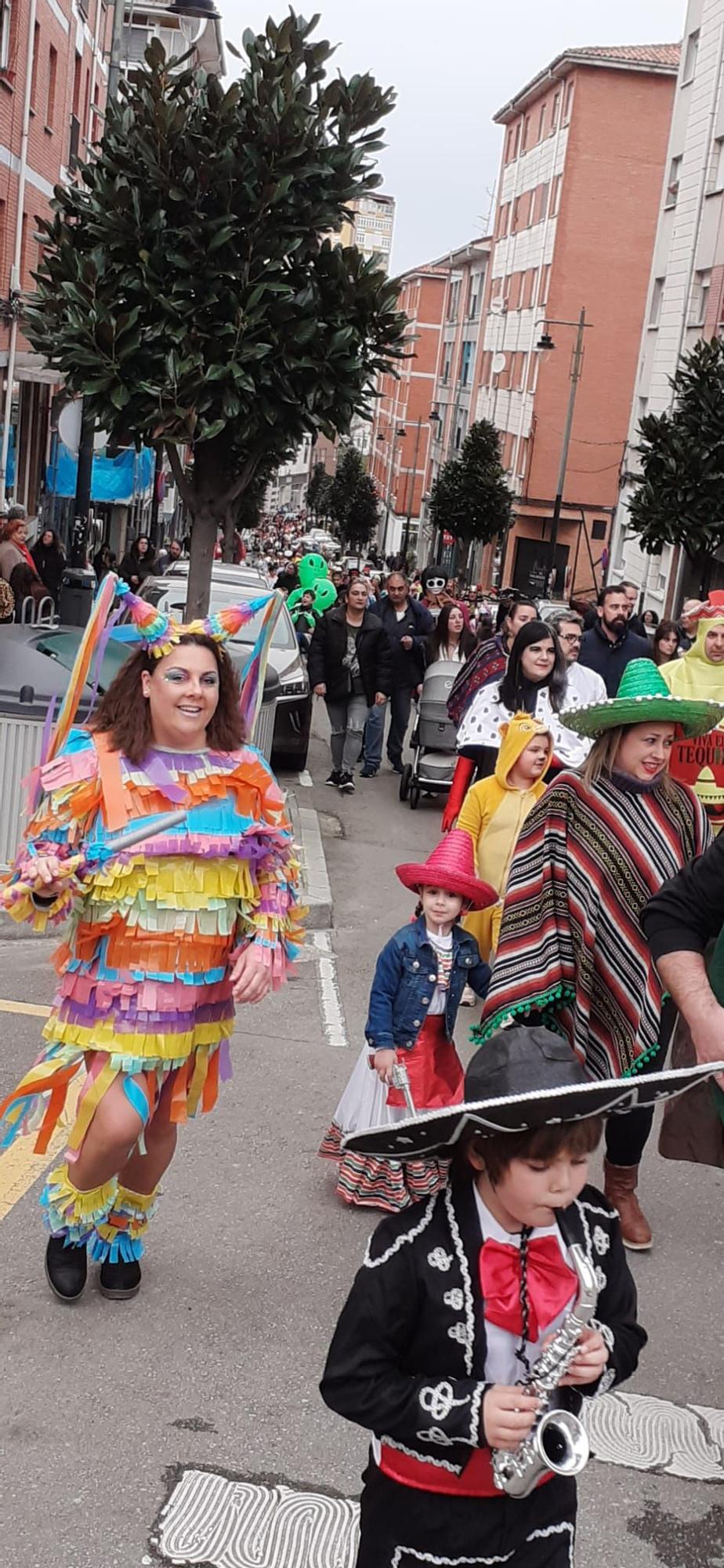 EN IMÁGENES: El desfile de Antroxu en Corvera