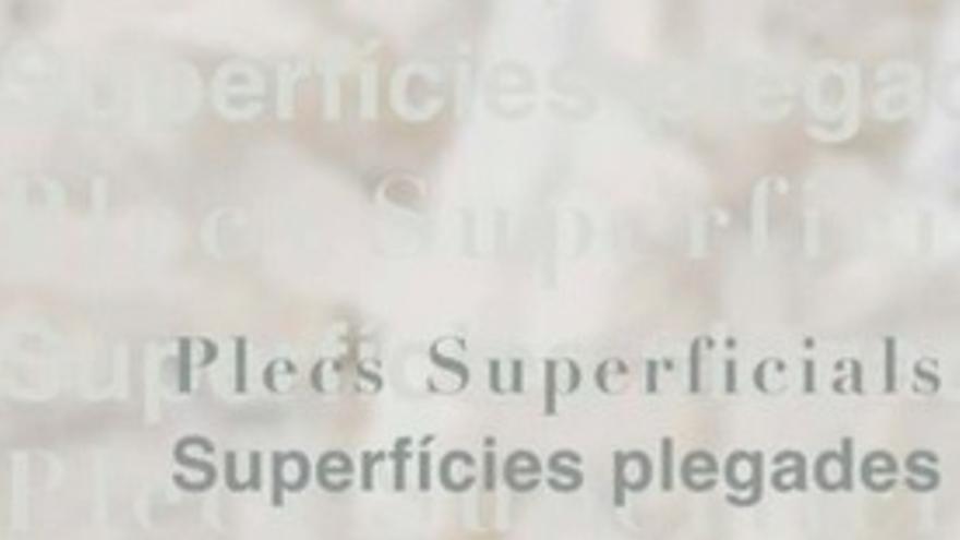 Plecs superficials - Superfícies plegades