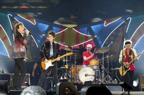 British veteran rockers The Rolling Stones singer Mick Jagger sings next to band member Keith Richards, Ronnie Wood and Charlie Watts during a concert on their "Latin America Ole Tour" in Santiago