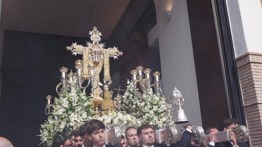Procesión de la Santa Cruz Torre del Ángel de Salesianos en Málaga