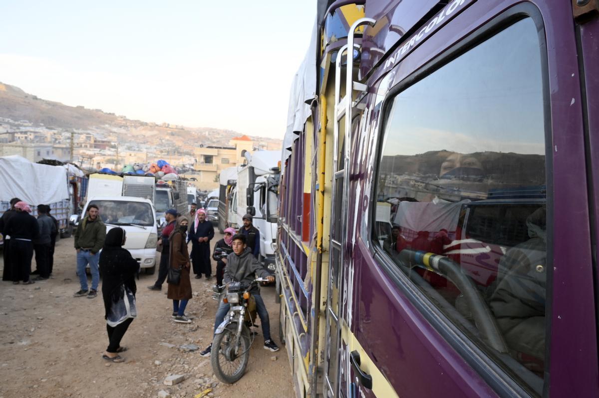 Refugiados sirios vuelven a su país desde el Líbano