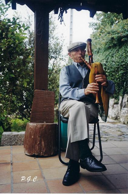 Francisco Galán con su inseparable gaoita.