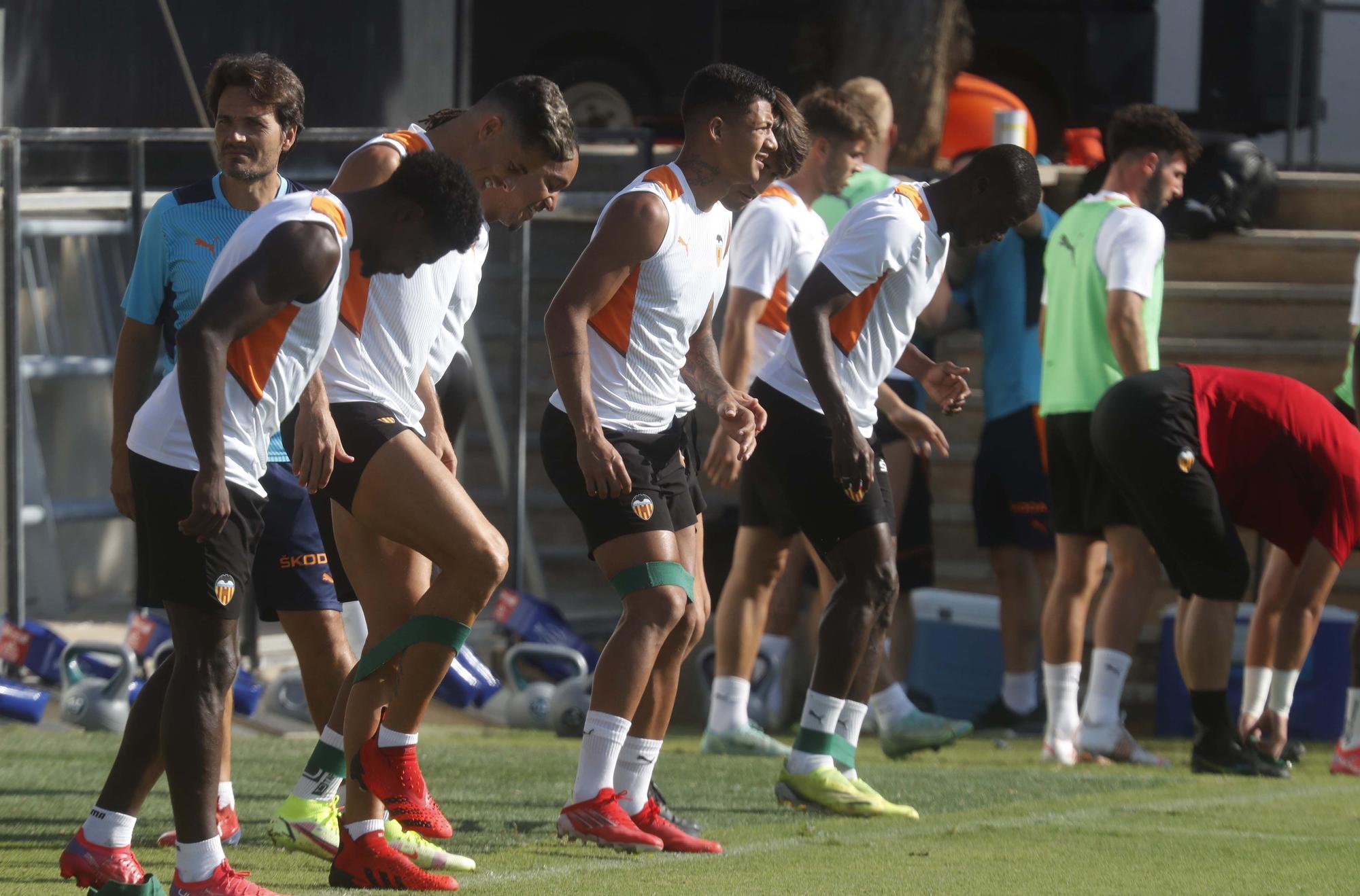 Entrenamiento matinal del Valencia CF 9-9-21