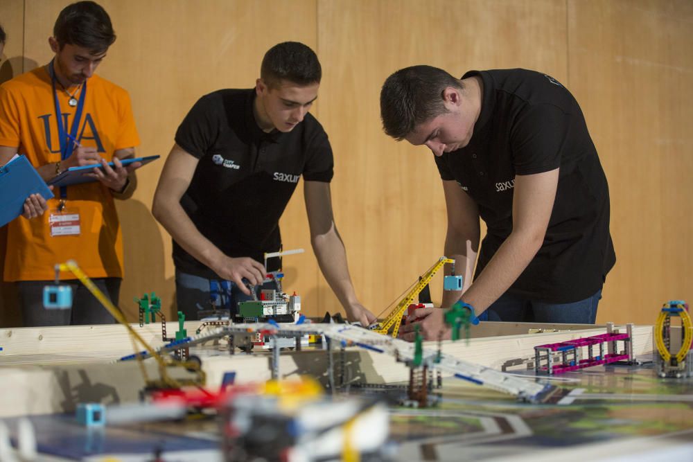 La Universidad de Alicante acoge la competición de robótica First LEGO League