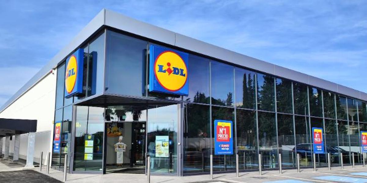 Mañana se esperan colas kilométricas en Lidl para hacerse con la plancha de pelo más potente del mercado: disponible por menos de 20 euros