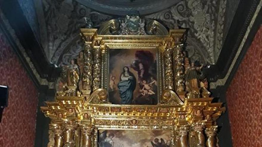 Concluye la restauración del retablo de la Anunciación en la iglesia
