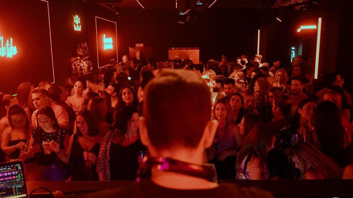 Fotografía de archivo del ambiente en el interior de La Santa (Badajoz).