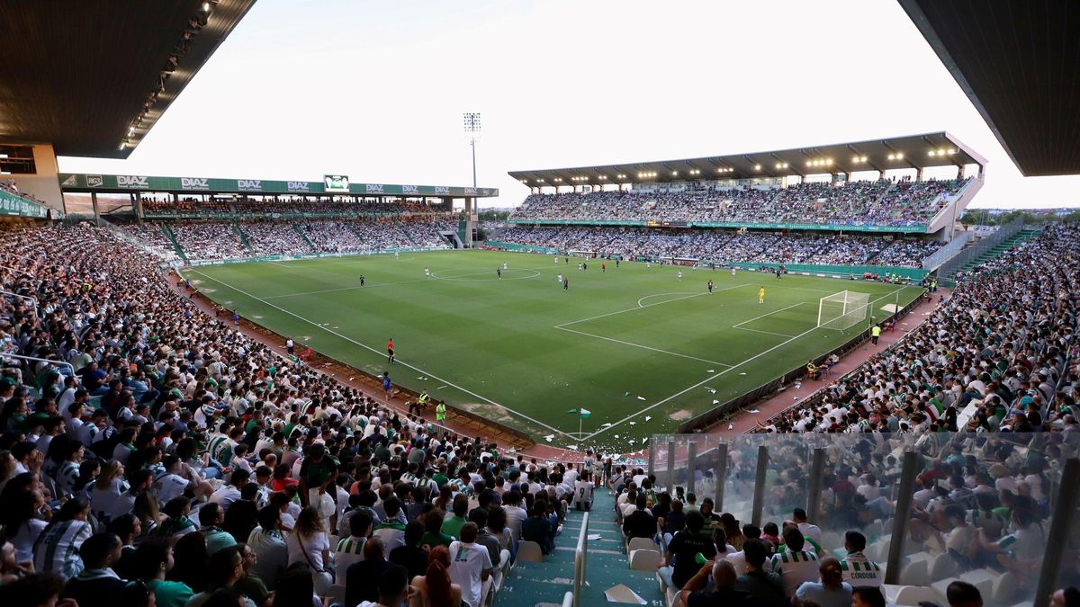 Una vista de El Arcángelen el encuentro entre el Córdoba CF y la Ponferradina.