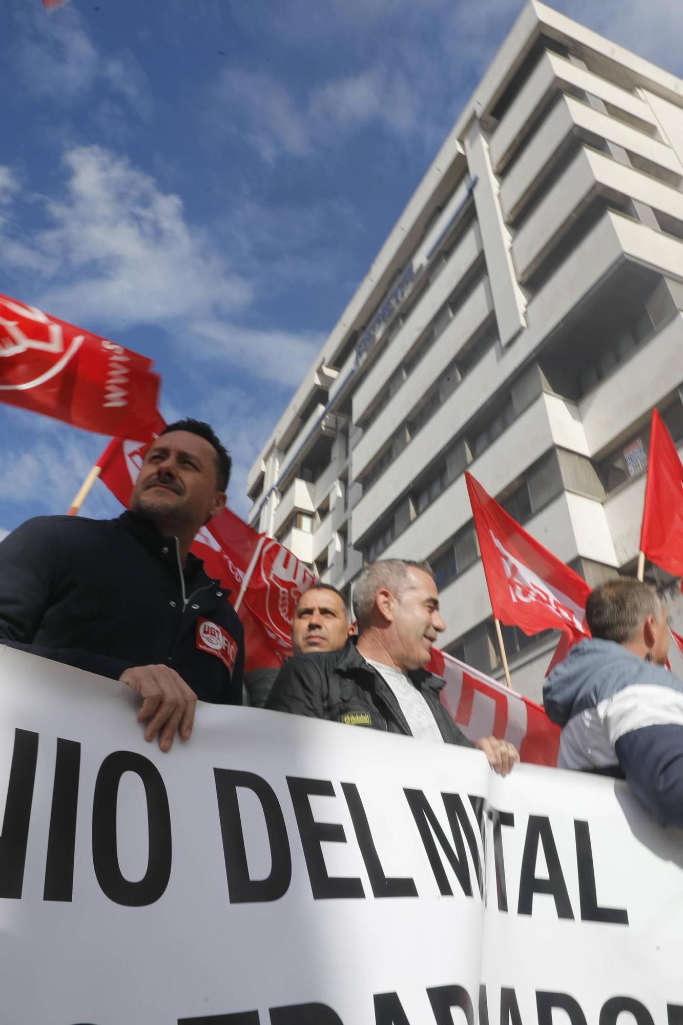 Protesta sindical en Gijón (en imágenes)