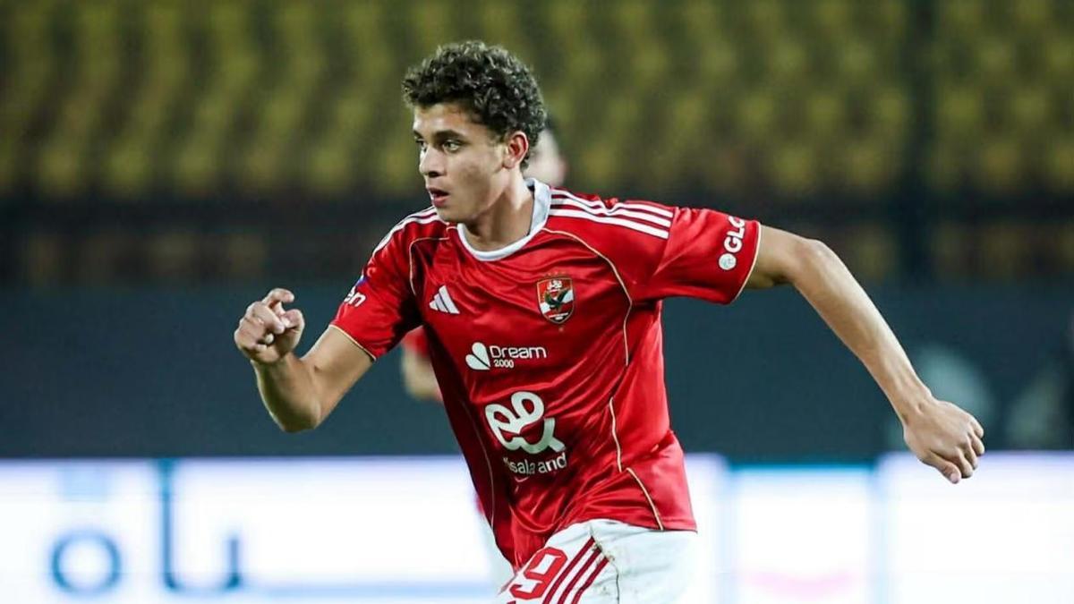 Hamza Abdelkarim en un partido con el Al Ahly.
