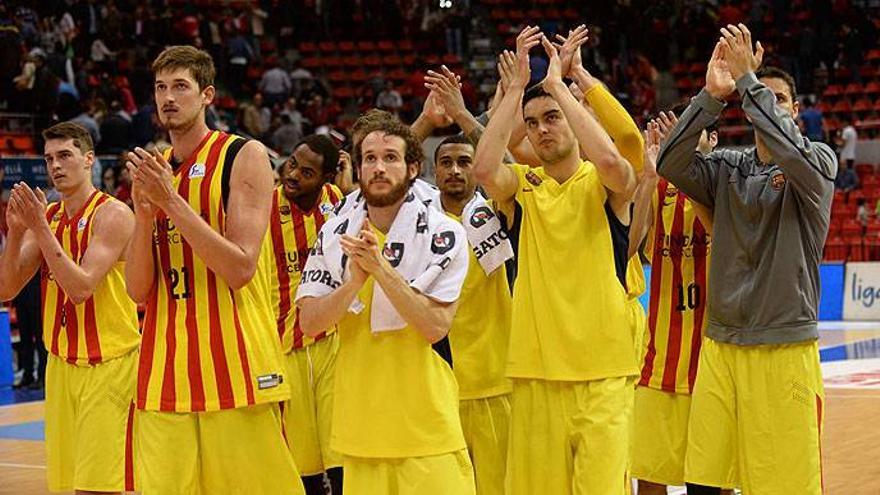 El Barça encuentra en Zaragoza bálsamo a su mazazo europeo