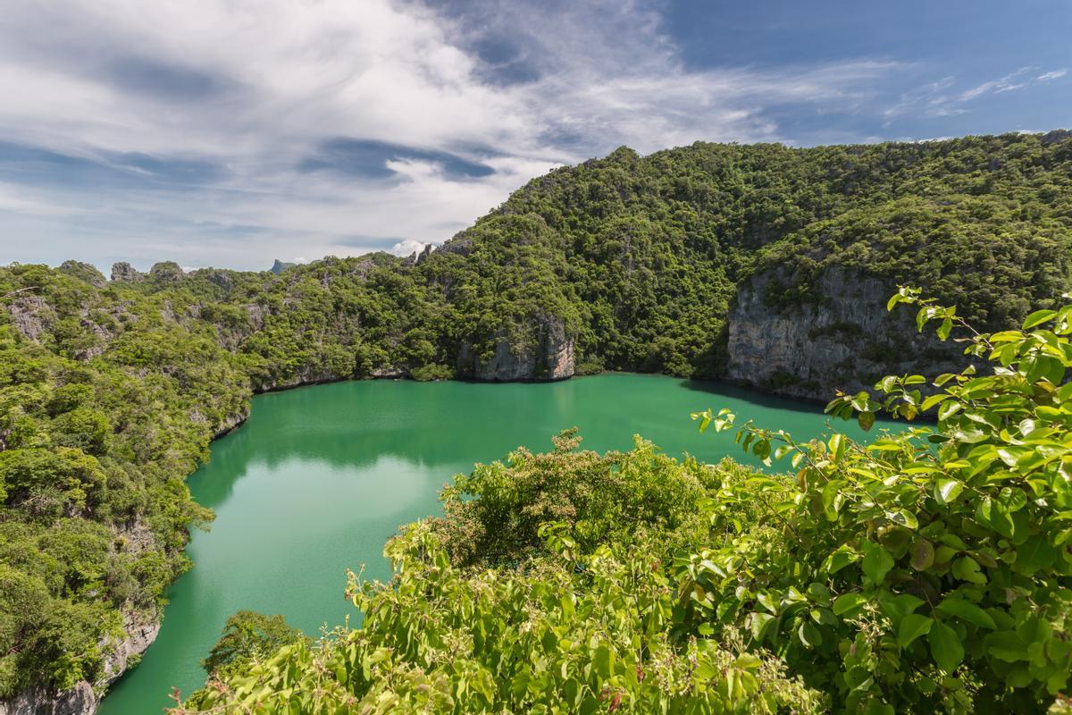 Emerald Lagoon a Ang Thong
