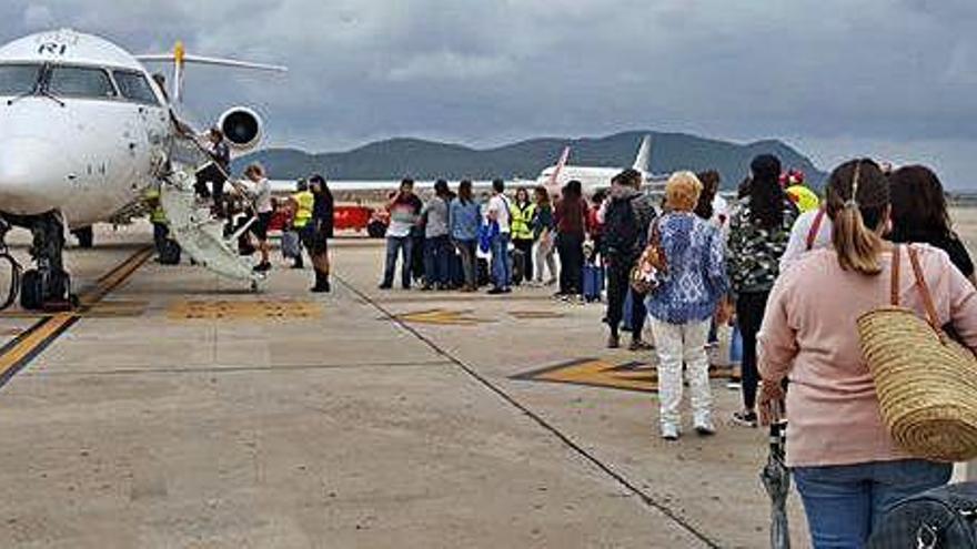 Hacienda dice que eximirá a Baleares del impuesto al transporte aéreo