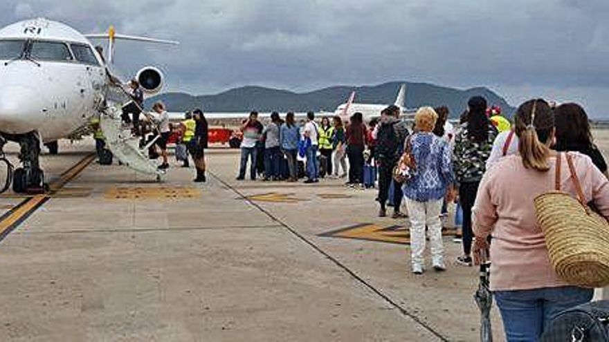Hacienda dice que eximirá a Baleares del impuesto al transporte aéreo