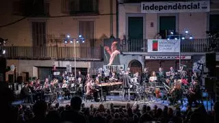 Mezquida emociona en el concert de Patum que omple la plaça de Sant Pere