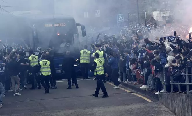 En imágenes: así fue el 98º aniversario del Real Oviedo en la previa del Tartiere