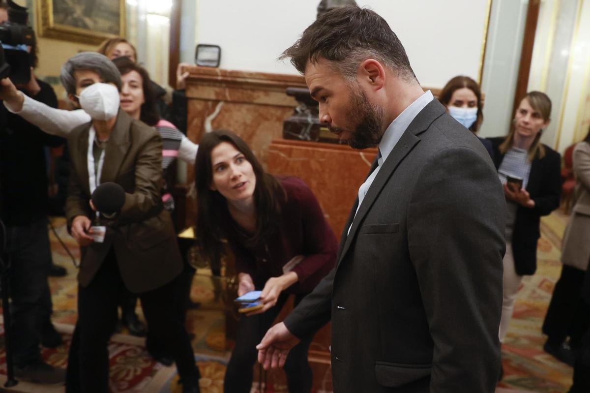 Rufián: Parece que el PSOE ha borrado nuestros números