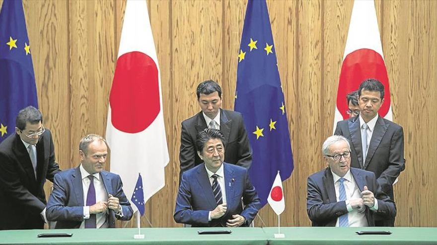 La UE y Japón sellan el mayor acuerdo comercial de la historia