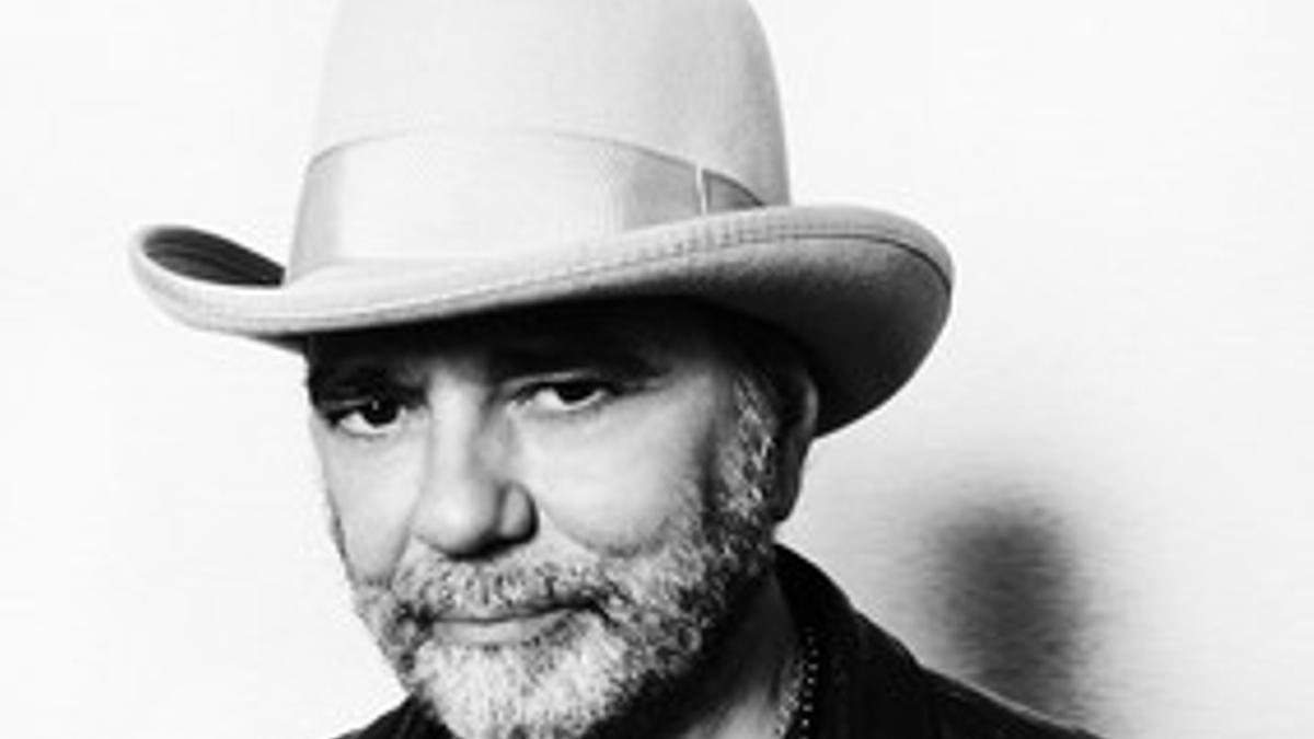 Daniel Lanois.