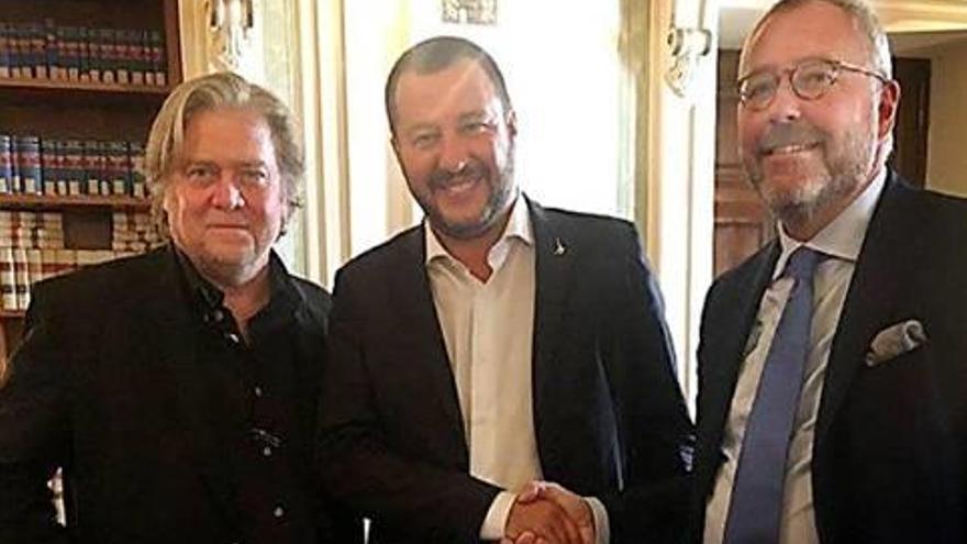 Bannon, Salvini i Modrikamen, el passat 7 de setembre.