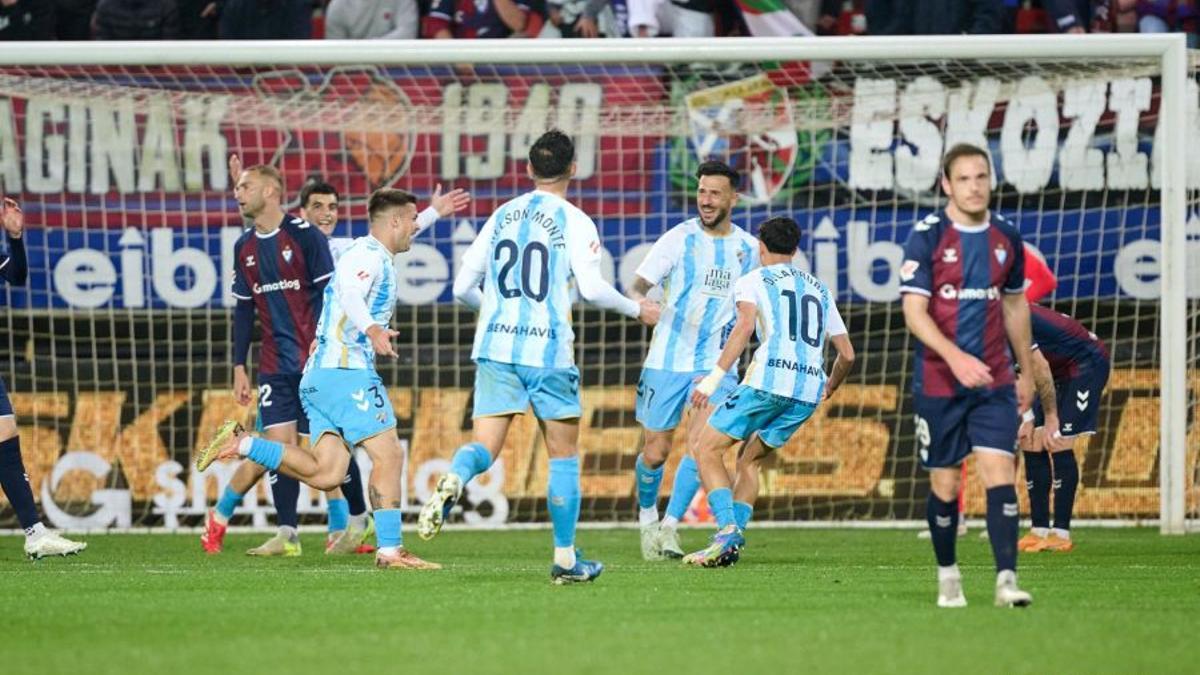 Rafa Rodríguez se estrenó como goleador con el Málaga CF.