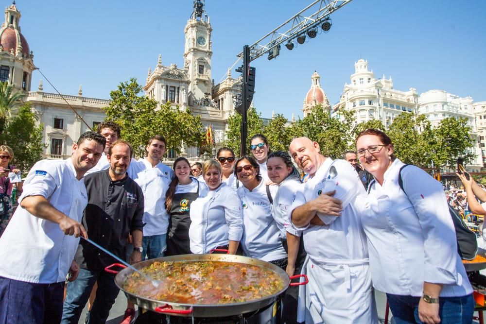 'Paella Day' en la Plaza del Ayuntamiento